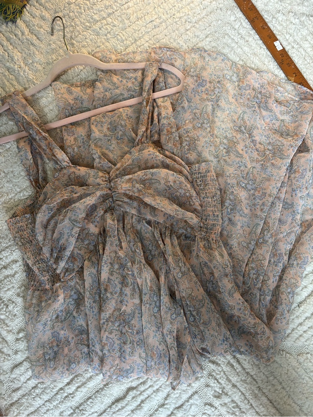 Victoria's Secret Peach Floral Ruffle Chemise - Picture 4 of 7